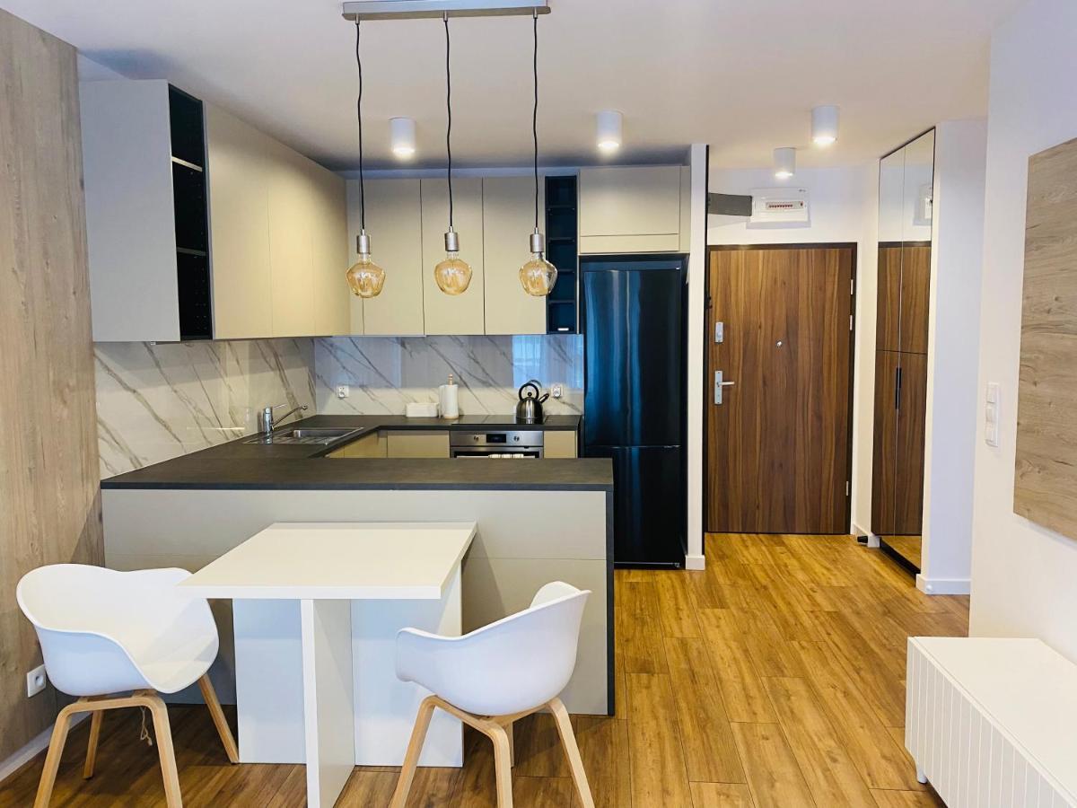 Apartament Mgla Zielona Gora  Bagian luar foto
